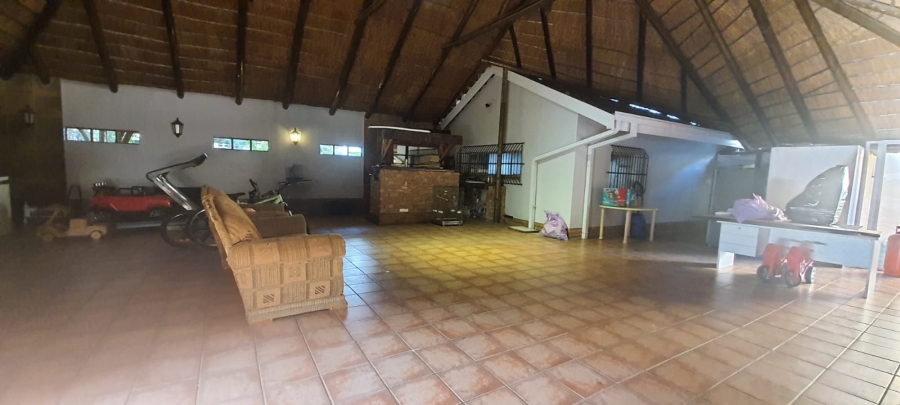 3 Bedroom Property for Sale in Roosheuwel North West